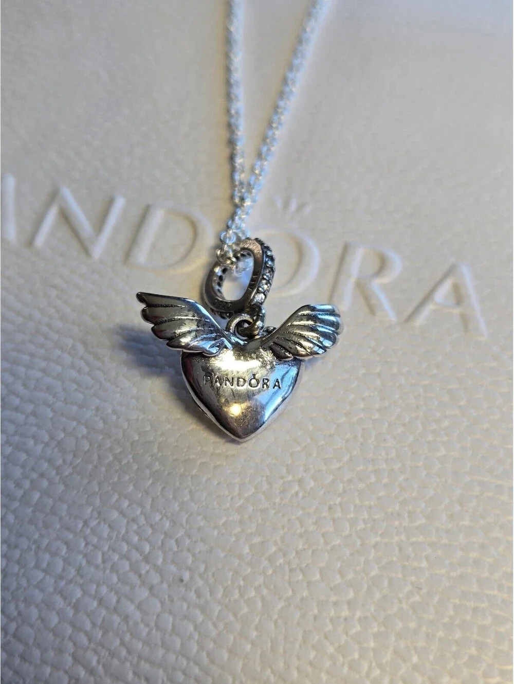 Pandora s925 ale necklace